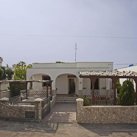Villa Al Mare Gallipoli Marina di Mancaversa Exterior photo